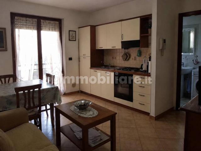 Bilocale via San Maurizio al Lambro 28, Centro, Brugherio