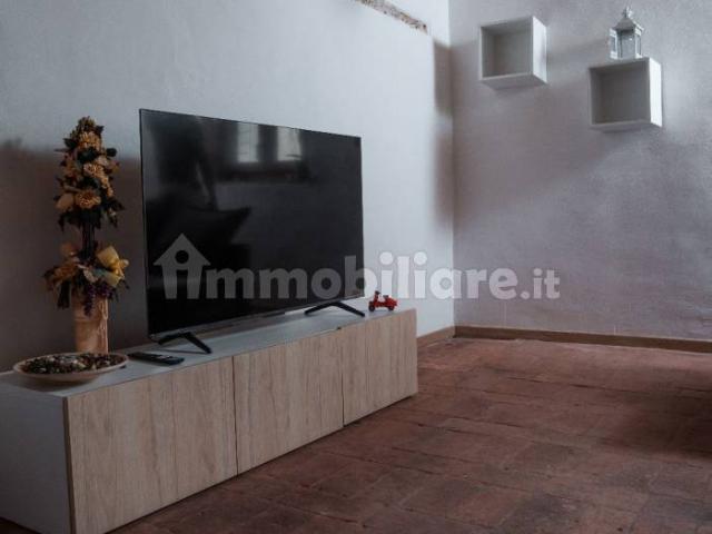 Bilocale via San Felice 2, Centro, Volterra