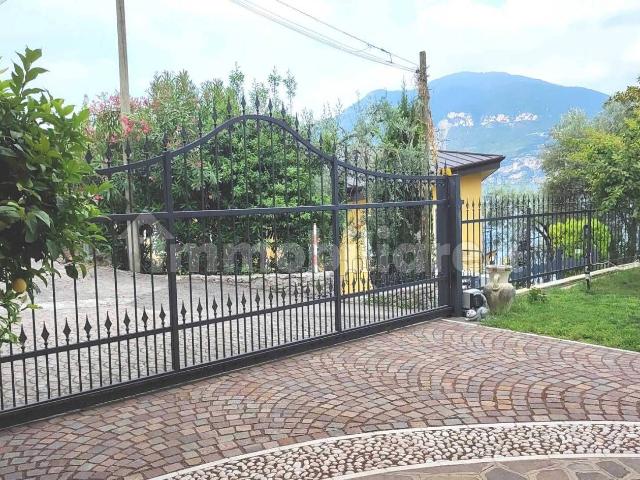 Bilocale via San Vito 12, Magugnano, Brenzone sul Garda
