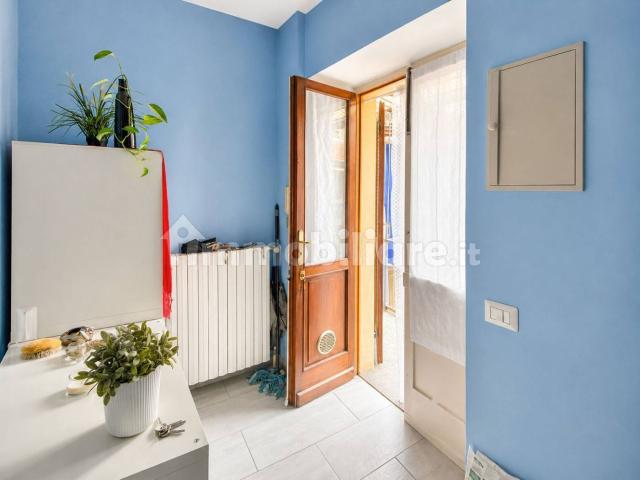Bilocale via Santa Giulia 33, Vanchiglia, Torino