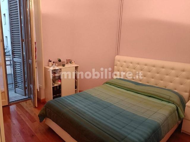 Bilocale via Santa Giulia 65, Vanchiglia, Torino