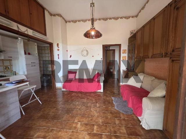 Bilocale via Scalazza 14, Aci Trezza, Aci Castello