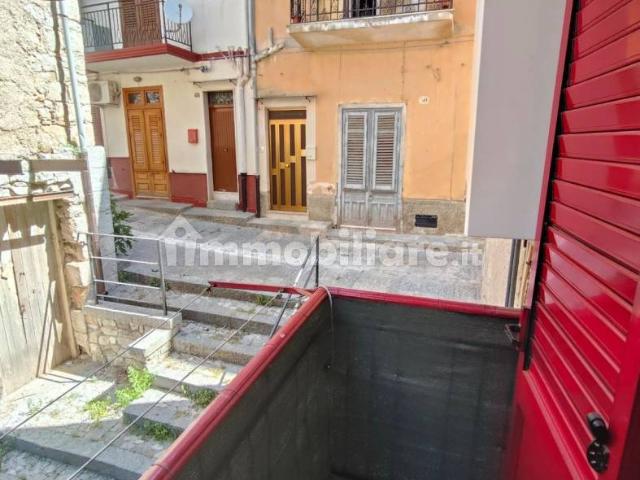 Bilocale via Schiptari 39, Piana degli Albanesi