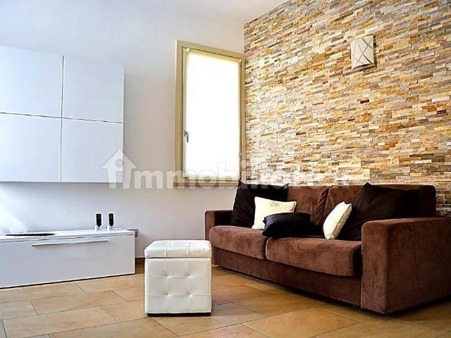 Bilocale via Staffolo 26, Esenta, Lonato del Garda