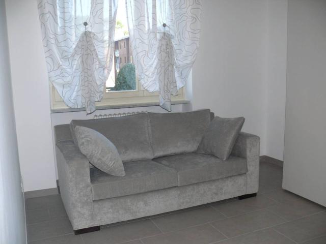 Bilocale via Stefano Fer 35, Stazione, Immacolata, Pinerolo