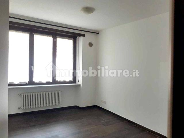 Bilocale via Pollenzo 52, San Paolo, Torino