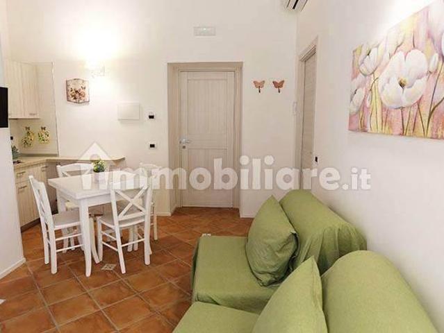 Bilocale via Porta di Mare 24, Centro Storico Teatro Verdi, Salerno