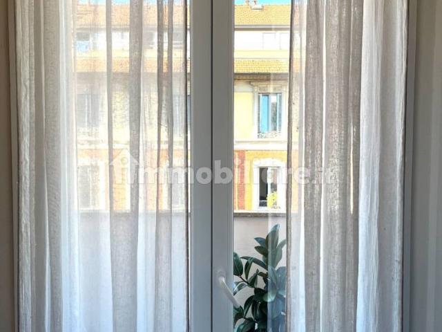 Bilocale via Padova 94, Cimiano, Milano