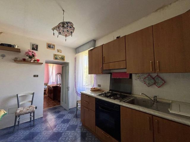 Bilocale via Paese Vecchio, San Lorenzo Nuovo