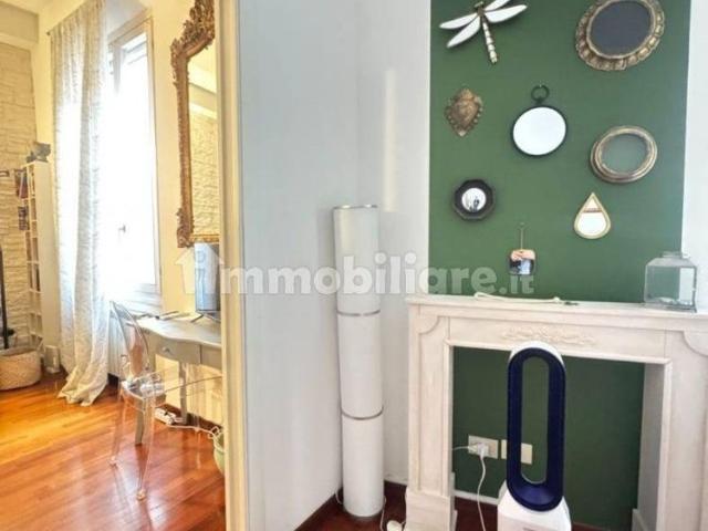 Bilocale via Parigi, Centro Storico, Bologna