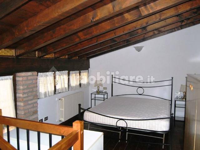 Bilocale via Pesarola 42, Rezzato