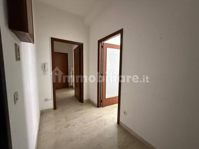 Bilocale via Pitagora 24, Borgo, Taranto