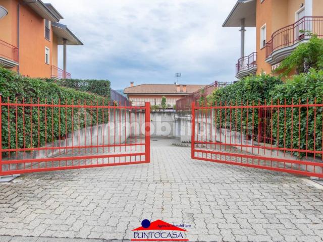 Bilocale via Piave 4/A, Centro, Busca
