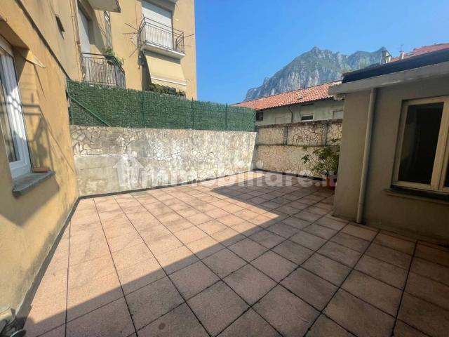 Bilocale via Pietro Nava, Centro, Lecco