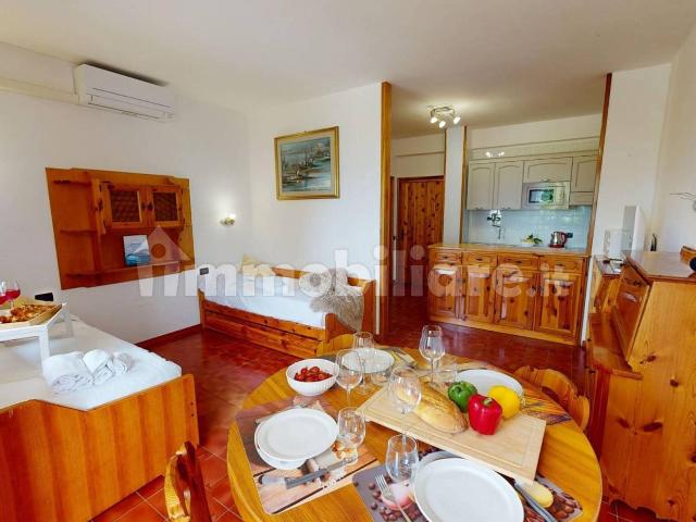 Bilocale via Pieve Vecchia 20, Pieve Vecchia, Villaggio Sanghen, Manerba del Garda