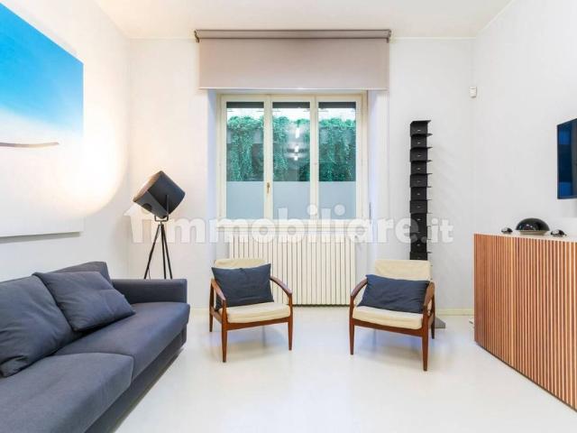 Bilocale via Pinamonte da Vimercate 5, Moscova, Milano