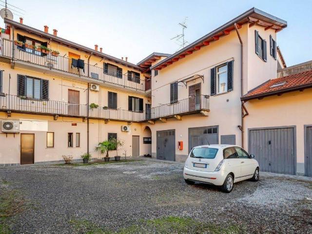 Bilocale via Roma 79, San Martino, Legnano