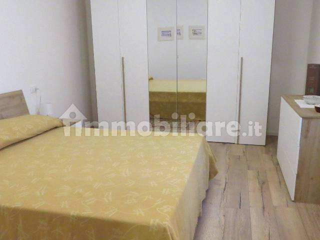 Bilocale via Roma 110, Malgrate