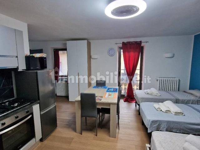 Bilocale via Roma 153, Centro, Casale Monferrato
