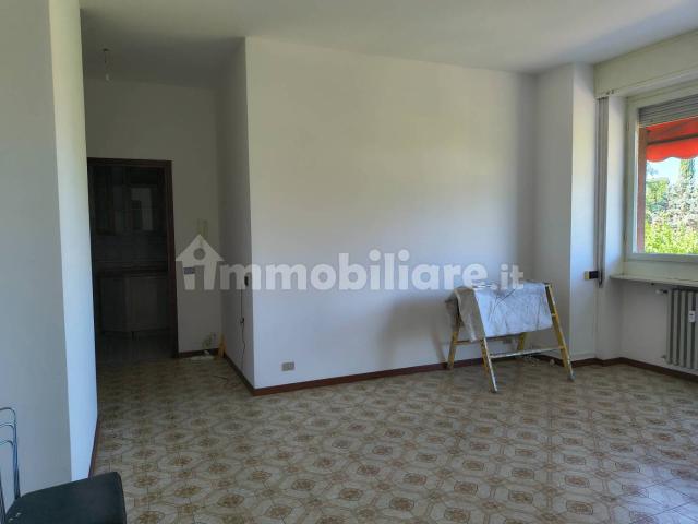 Bilocale via Roma, Almè