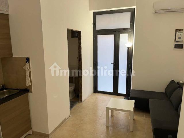Bilocale via Rosina Muzio Salvo 3, Borgo Vecchio, Palermo
