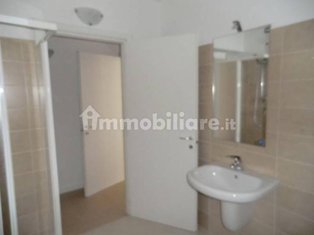 Bilocale via Regina 66A, San Gregorio, Gravedona ed Uniti