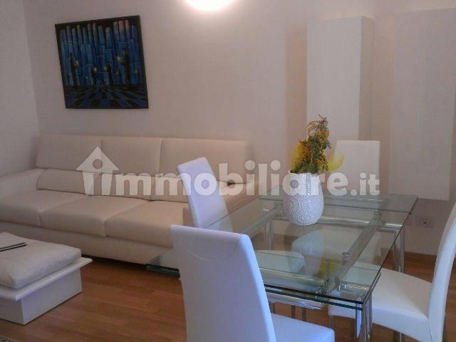Bilocale via Terenzio 1, Plebisciti Susa, Milano