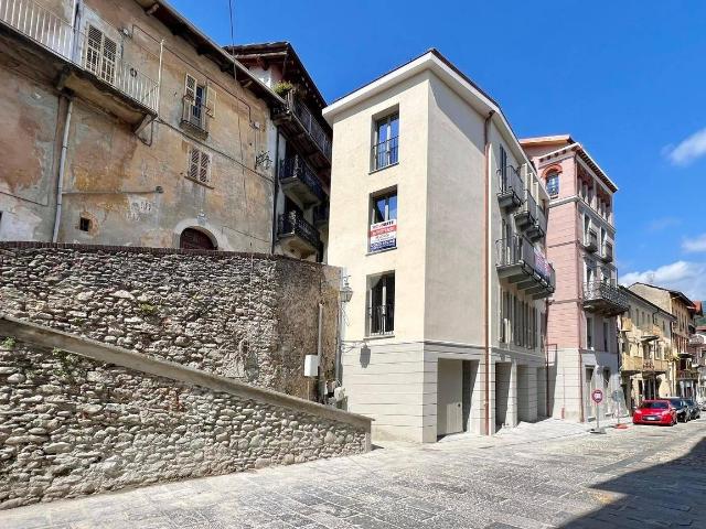 Bilocale via umberto I 53, Lanzo Torinese