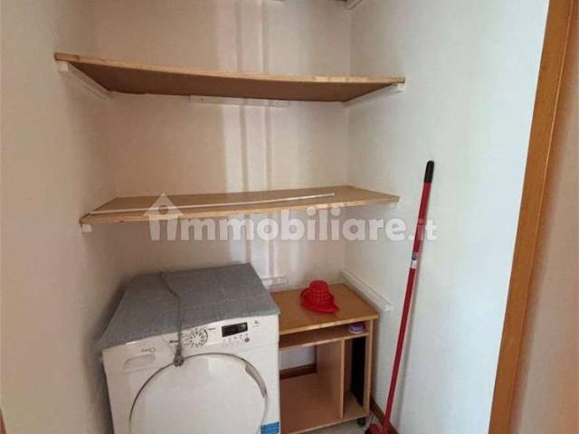 Bilocale via volturno, 23, Bobbiate Schiranna, Varese