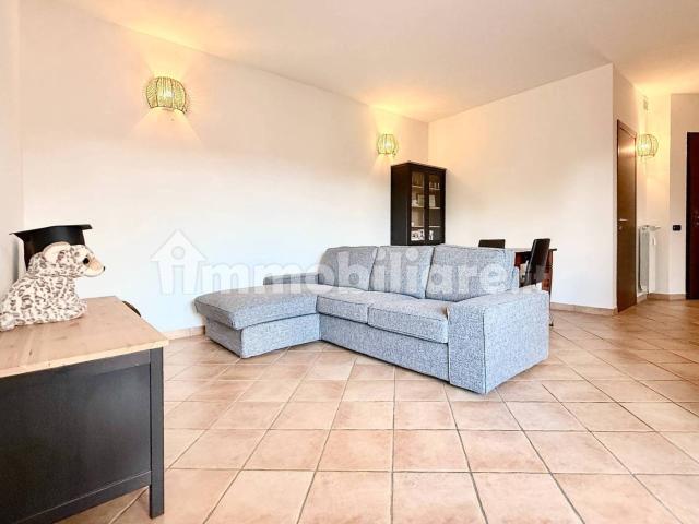 Bilocale via Valera 31, Centro, Arese