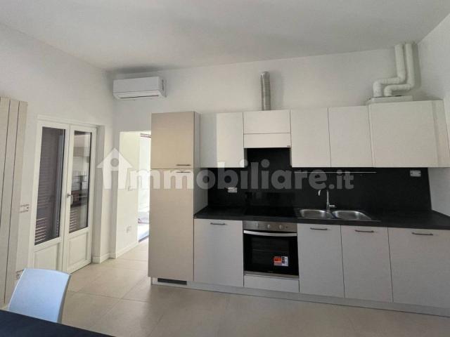 Bilocale via Valle 6, Centro, Oleggio