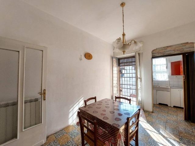 Bilocale via Ventimiglia 34, Nizza Millefonti, Torino