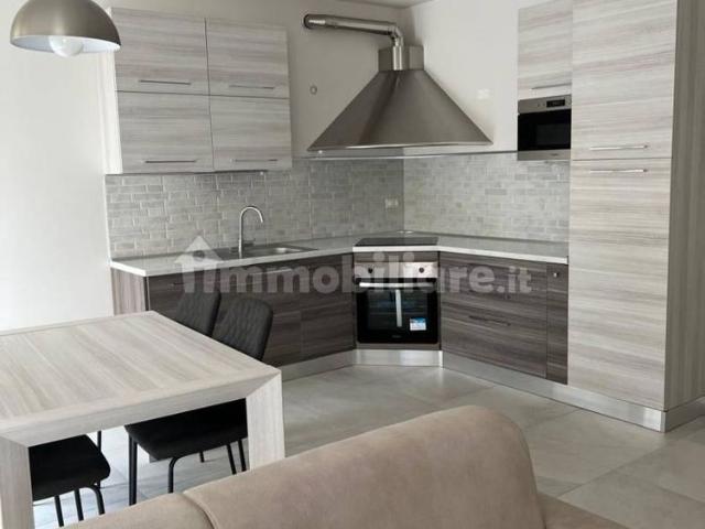 Bilocale via Verona 18, Caselle, Sommacampagna