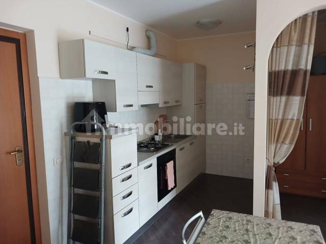 Bilocale via Vittorio Bachelet 13, Oggiono