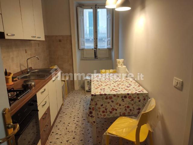 Bilocale via Vittorio Emanuele 31, Centro, Caltagirone