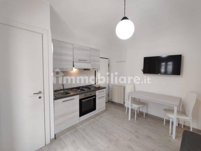 Bilocale via Vittorio Veneto 154, Centro, Alassio