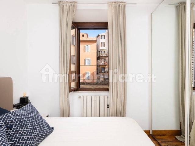 Bilocale via Vittoria 20, Piazza del Popolo, Roma