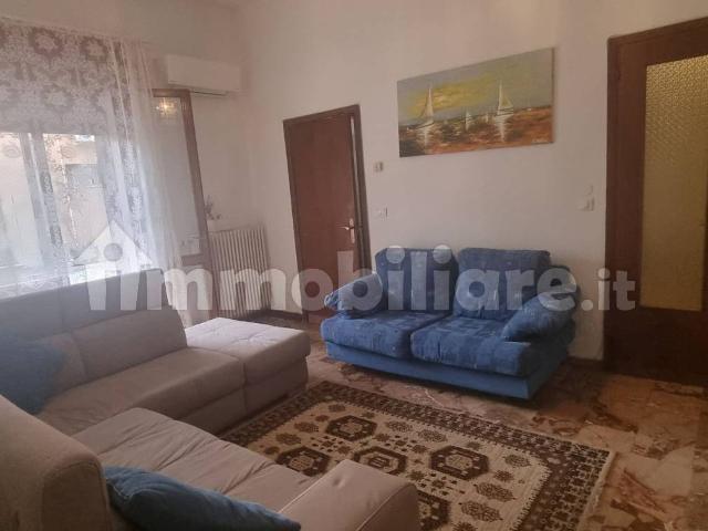 Bilocale via Vigonovese 12, Terranegra, Padova