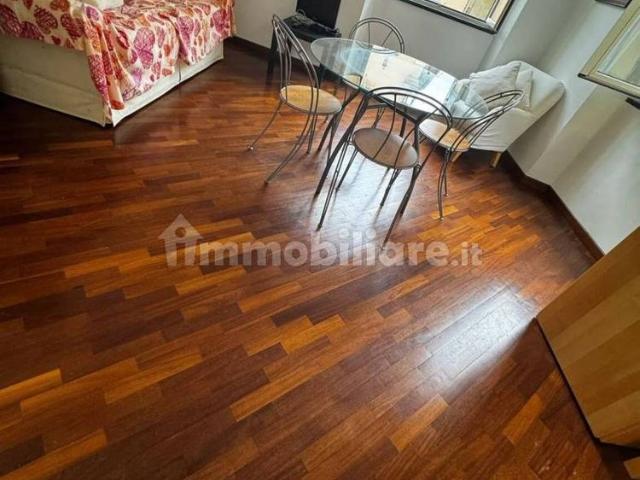 Bilocale via Xxv Aprile No Number, Centro Città, Genova