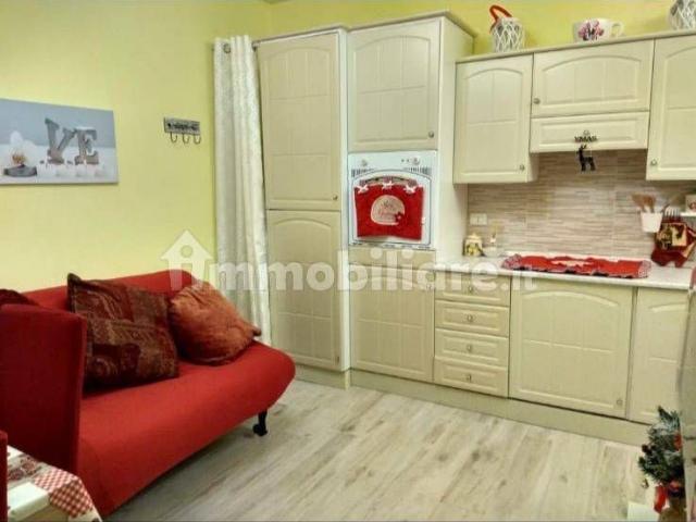 Bilocale viale Ticino 21, Villaggi, Castelletto Sopra Ticino