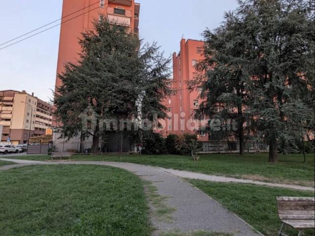 Bilocale viale Toscana 18, San Maurizio al Lambro, Cologno Monzese