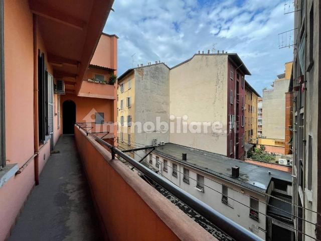 Bilocale viale Umbria 29, Porta Romana Medaglie d'Oro, Milano
