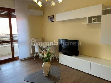 Bilocale viale Varese 35, Viale Varese Crocifisso, Como