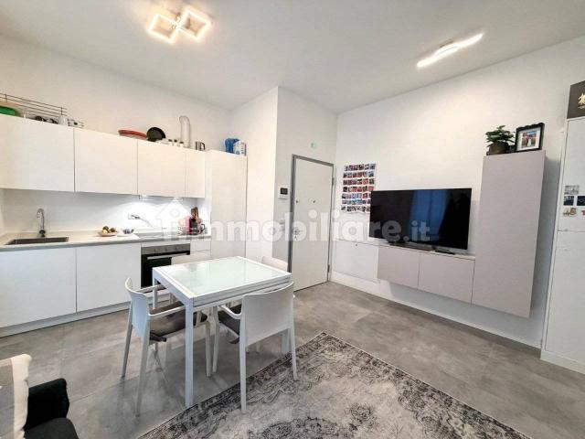 Bilocale viale Venezia 19, Porto, Pesaro