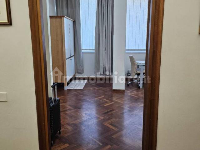 Bilocale viale Africa 36, Eur, Roma