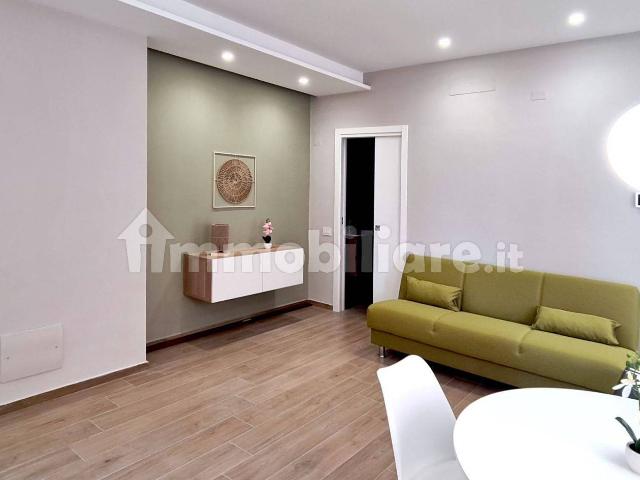 Bilocale viale Alberto Beneduce 19, Centro Storico Corso Trieste, Caserta