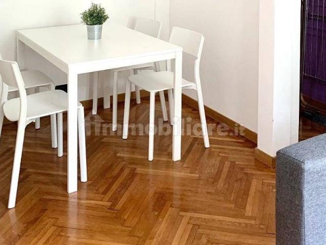Bilocale viale Beatrice d'Este 39, Quadronno Crocetta, Milano