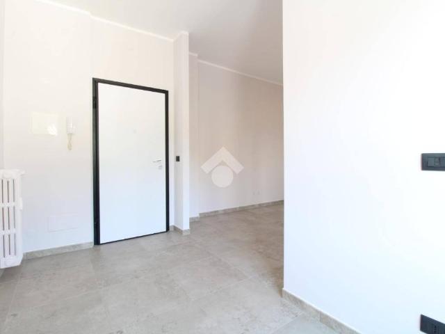 Bilocale viale Colli 26, Bastioni, Rivoli
