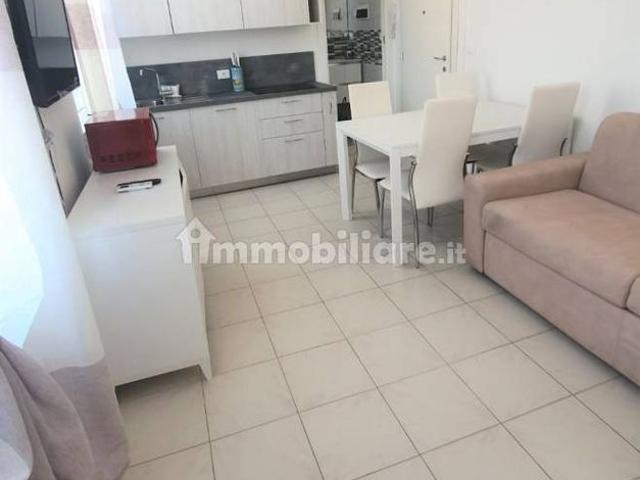 Bilocale viale Fiume 1, Marina Centro, Rimini