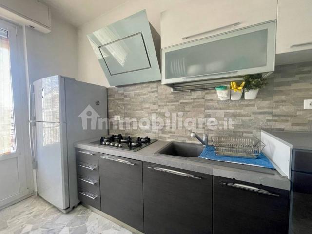Bilocale viale Legioni Romane, Bande Nere, Milano